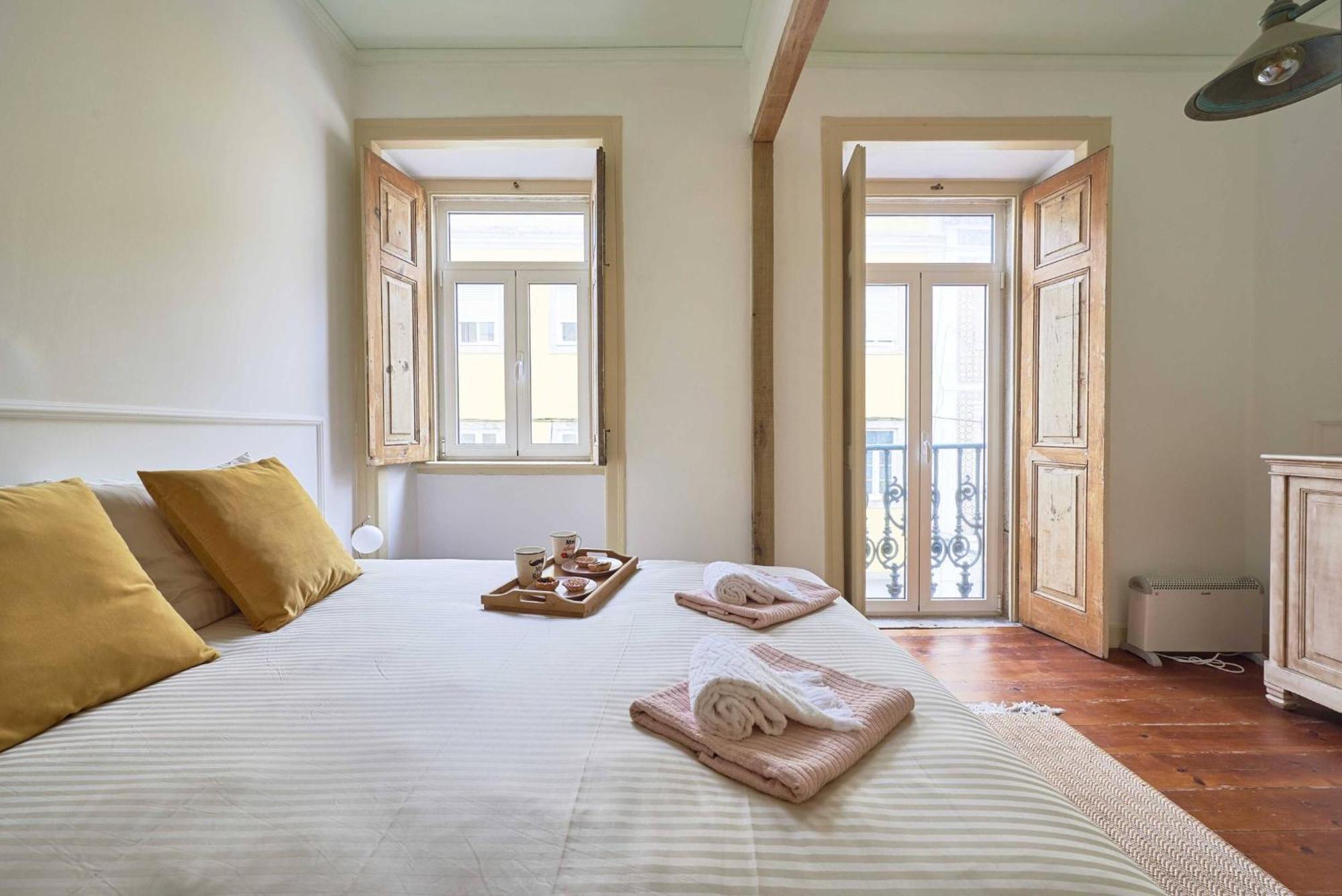 Alcantara Like A Local Apartment