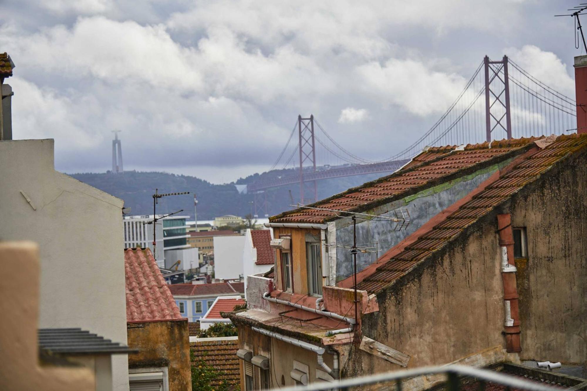 Alcantara Like A Local Apartment