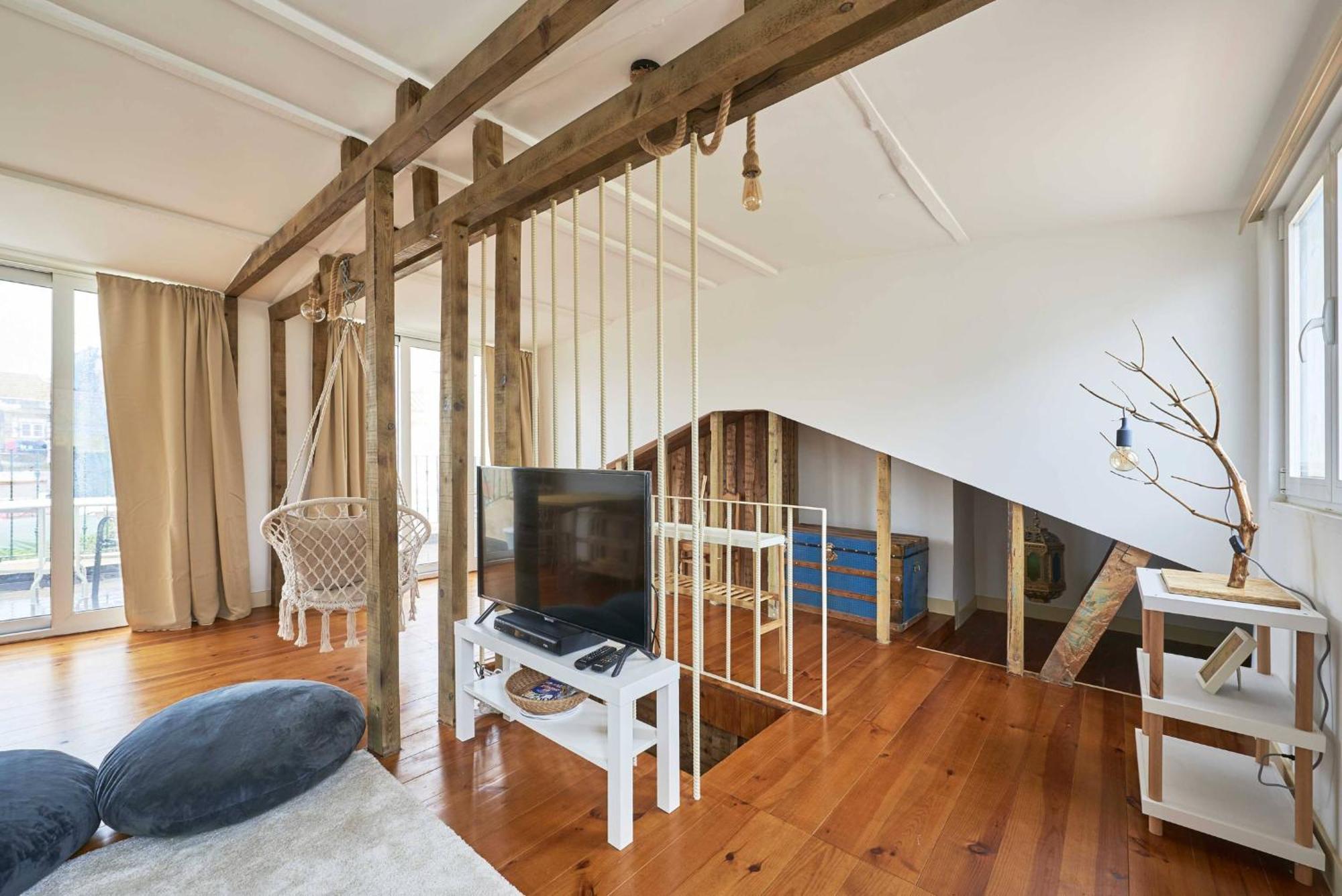 Apartment Alcantara Like A Local Lisbon